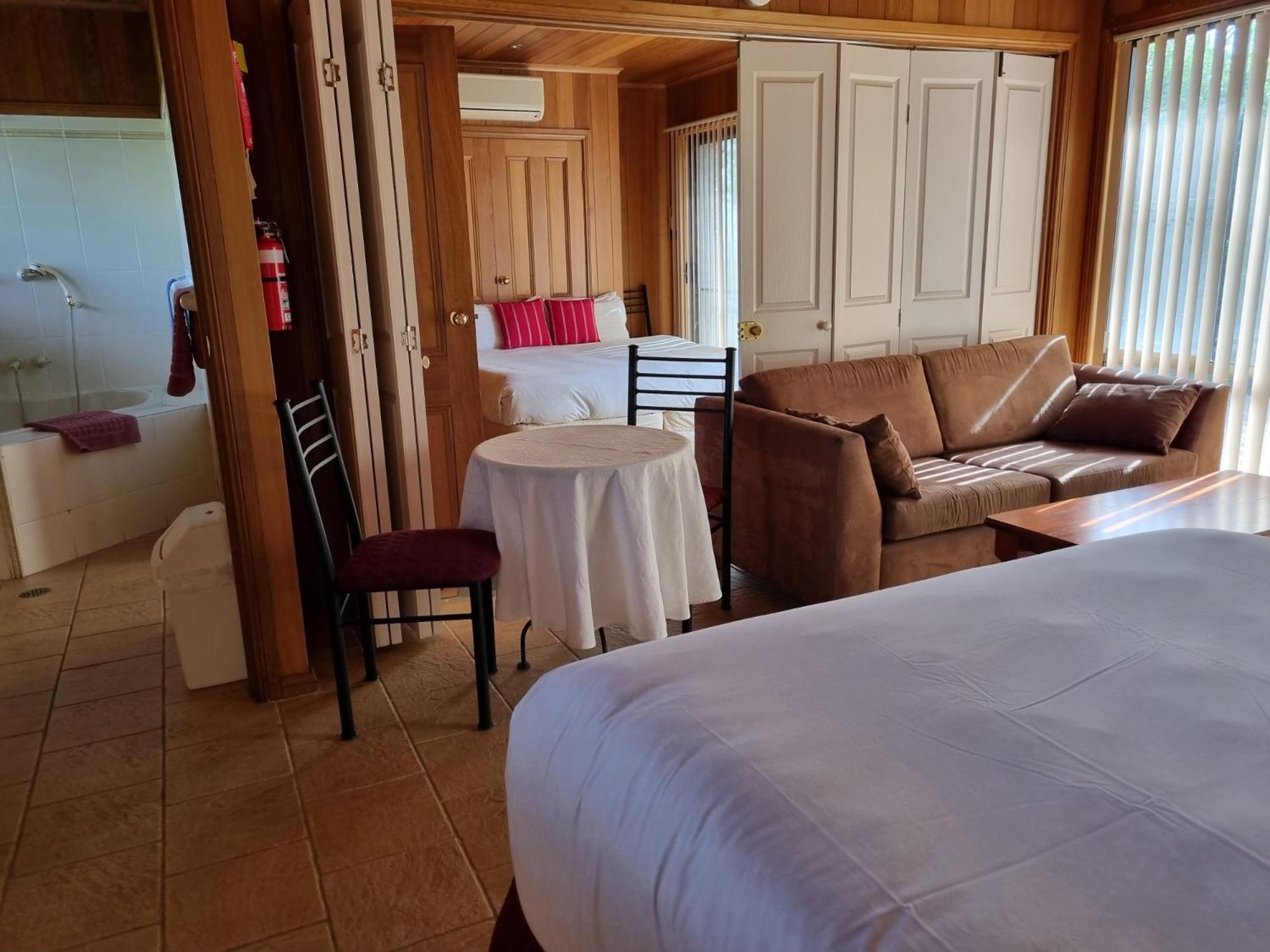 Hill Top Country Guest House Lovedale Eksteriør bilde